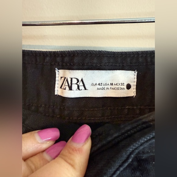 Zara Black Wide-Leg Ankle Jeans - Picture 7 of 10